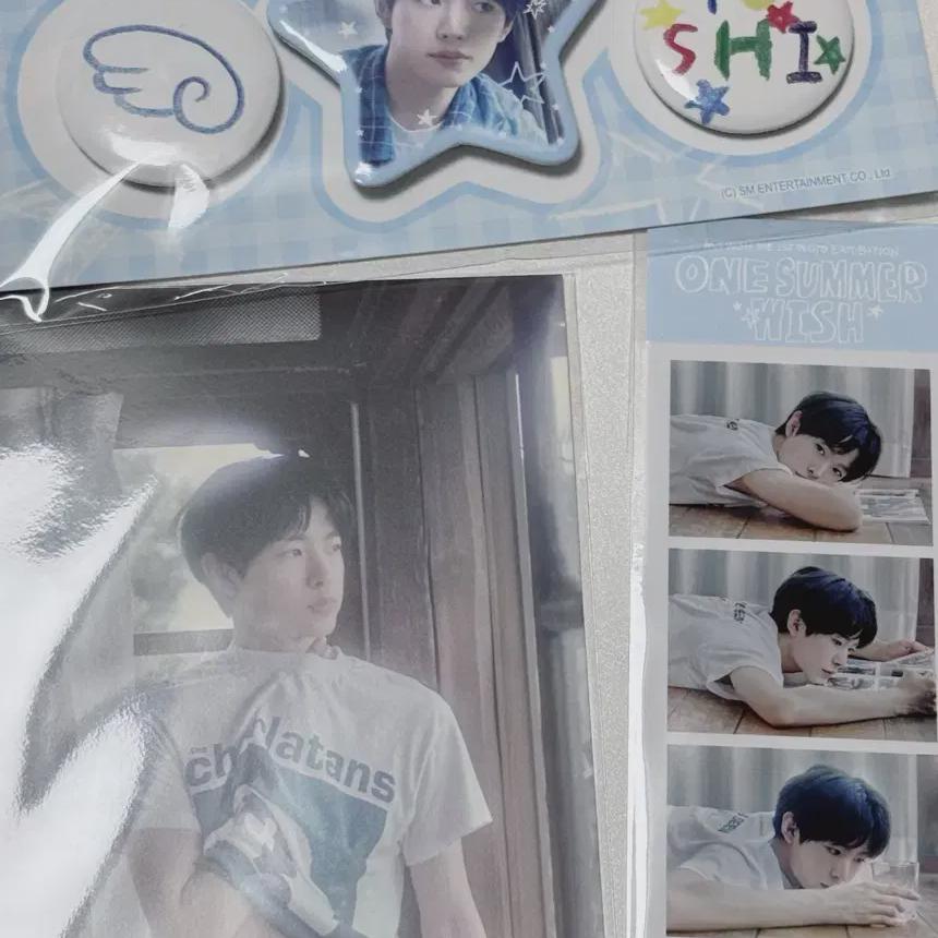 

Yuushi Exhibition Postcard C Version, Pin Button, 4 Cut Batch