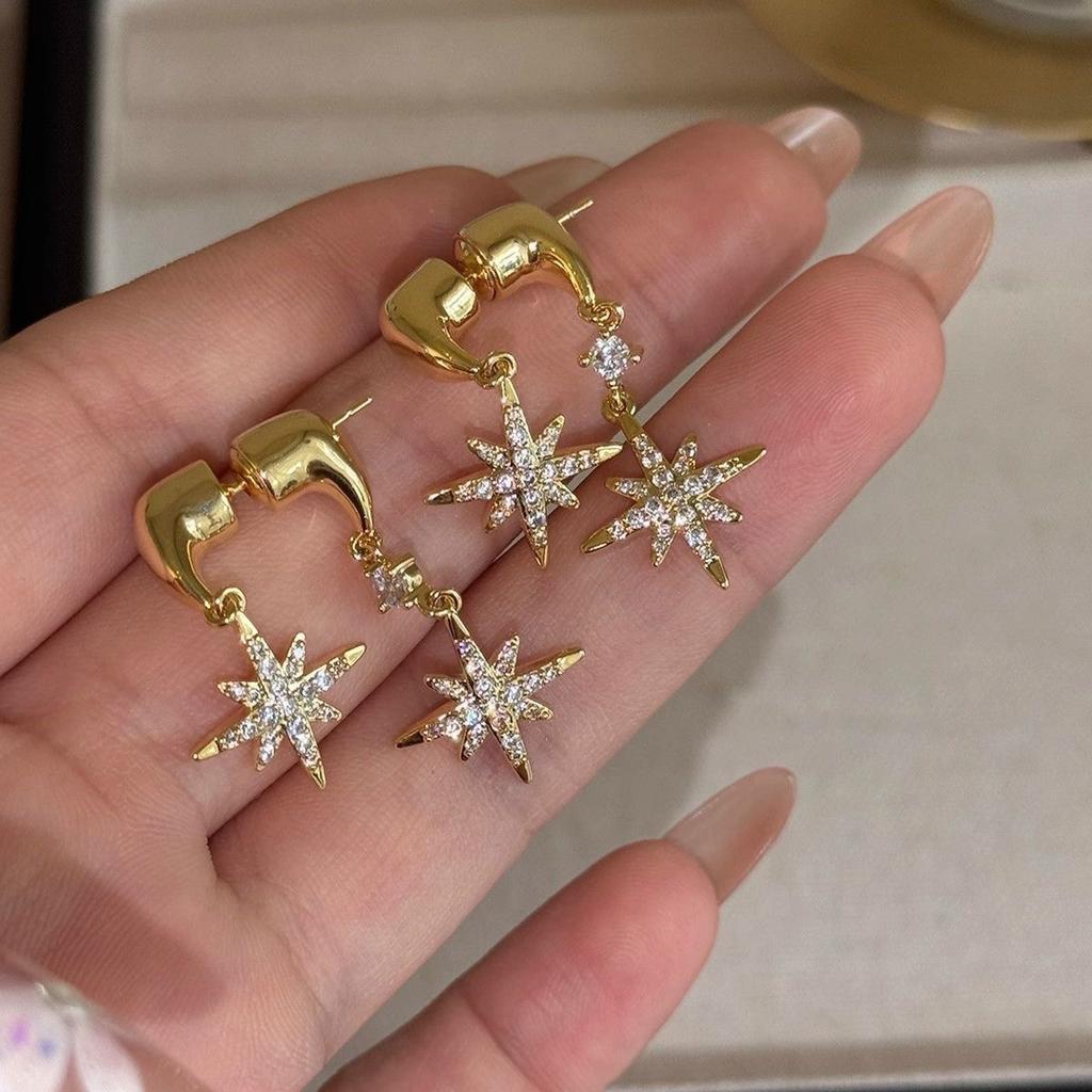Vintage Big Leaf Shaped Stud Earrings for Women Gold Silver Color Exaggerated Metal Flower Posting Earringss Punk Jewelry Gift