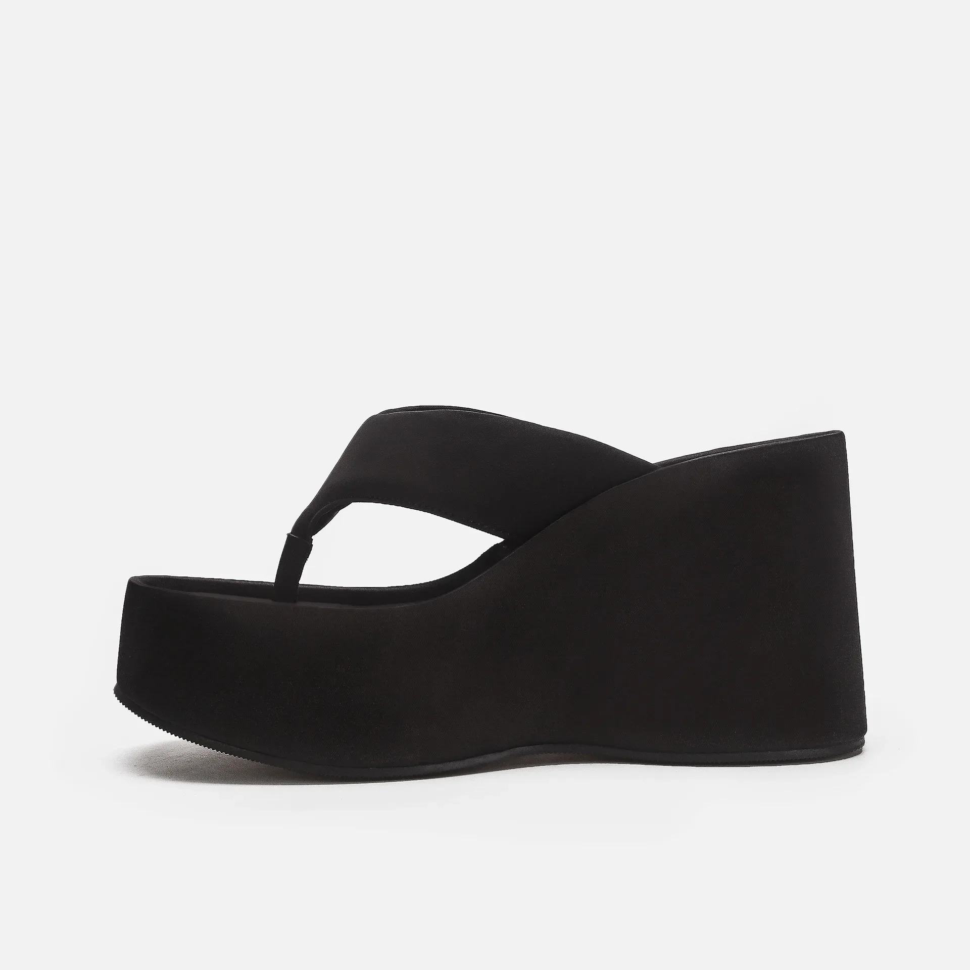 

Модные женские прозрачные тапочки, летние новые модные тапочки, женские шлепанцы, универсальные прозрачные босоножки на высоком каблуке с наклонным каблуком 39