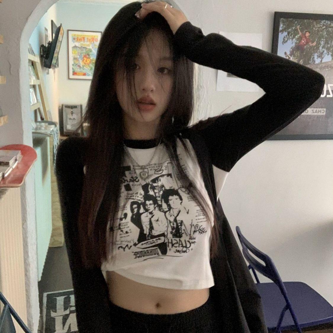 

Черно-белая строчка контрастного цвета, хлопковый короткий топ с принтом, облегающая футболка с длинными рукавами, женская одежда в стиле гранж L