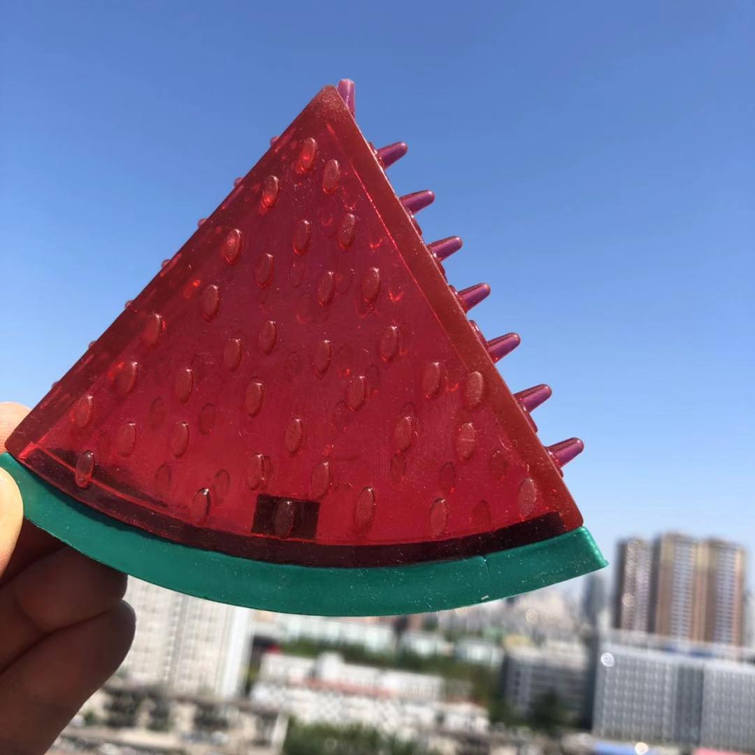 

Звучащая резиновая игрушка для собаки из TPR - Устойчивый к жеванию фруктовый дизайн