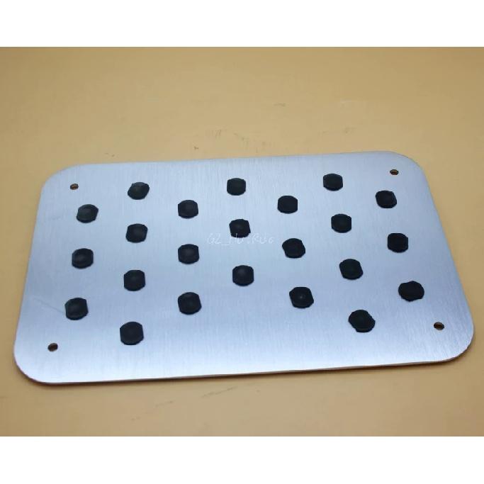 Car Emblem Logo Floor Foot Rest Carpet Mat Pad Pedal For SUZUKI All Models VITARA ALTO JIMNY SWIFT SX4 S.CROSS Liana ENWAYS