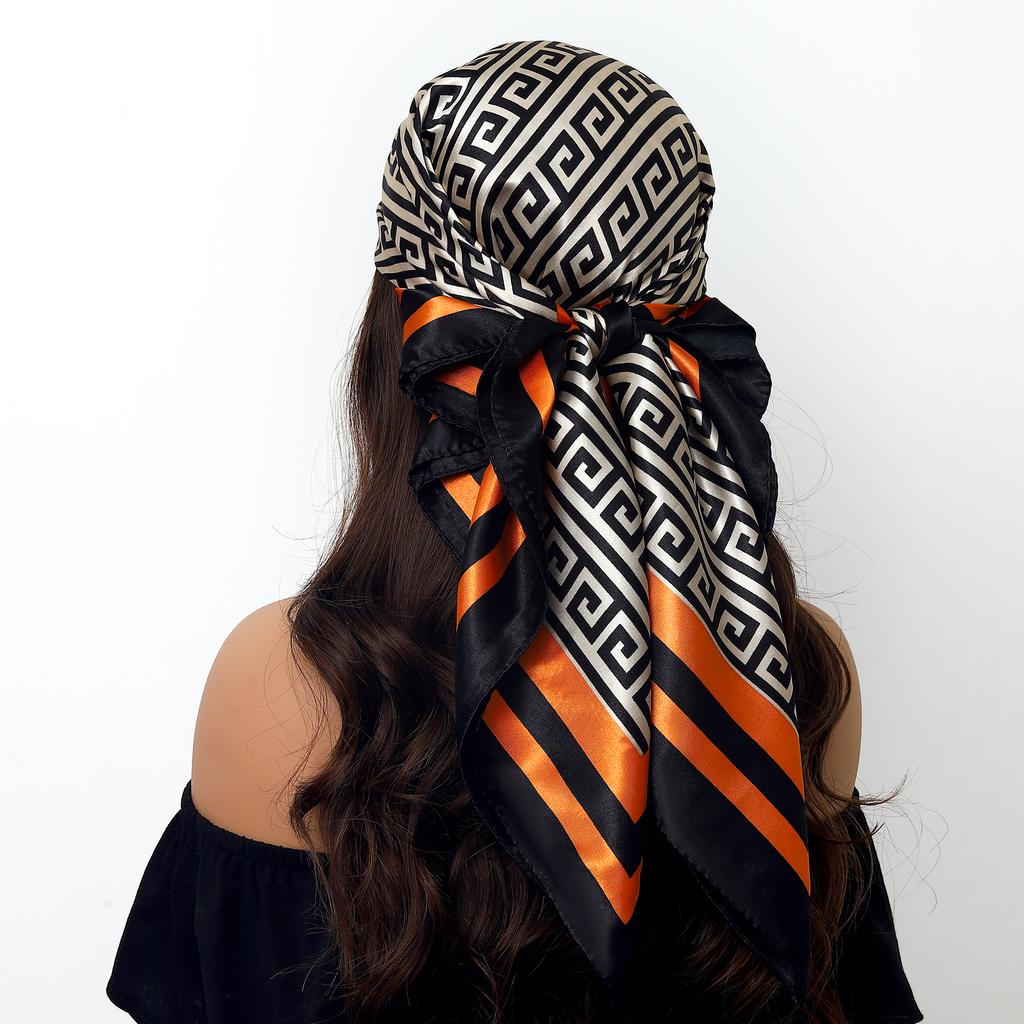 New 90*90cm Retro Brand Women Silk Scarf Bandanna Fashion Bohemian Pattern Square Hijab Lady Wrap Headband foulard muffler