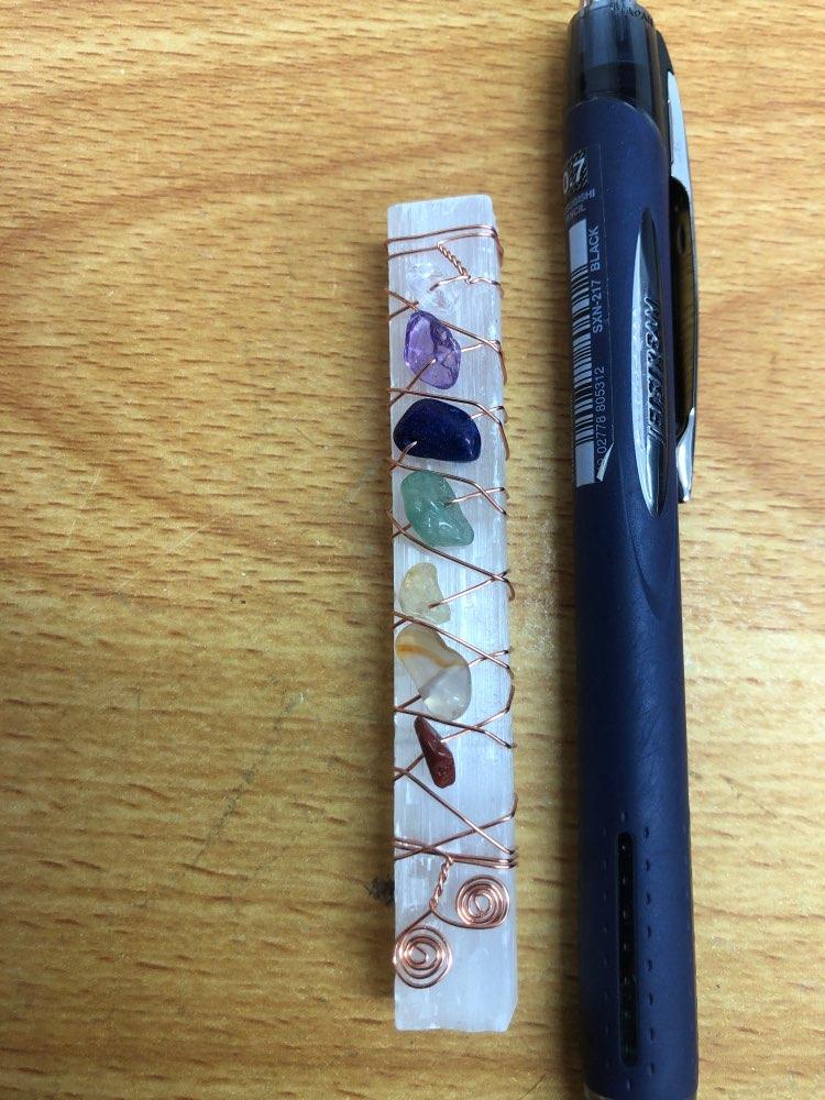 Donghai Healing Crystals Meditation Stones Beads Wire Wrapped Selenite Stick Reik Chakra Crystal Wand for Yoga Meditation Gifts