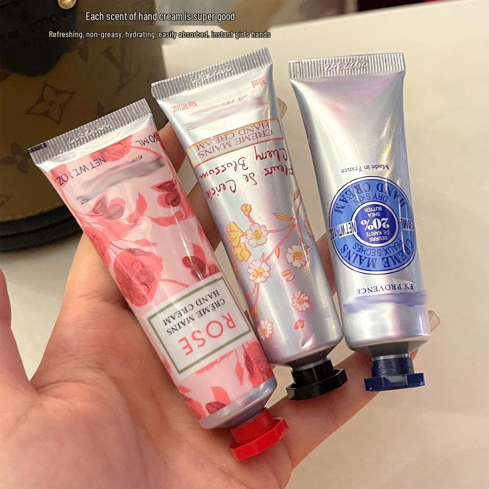 Oushujia Cherry Blossom Shea Butter Hand Cream Gift Set - Moisturizing, Anti-Wrinkle, Nourishing Winter Care Souvenir.