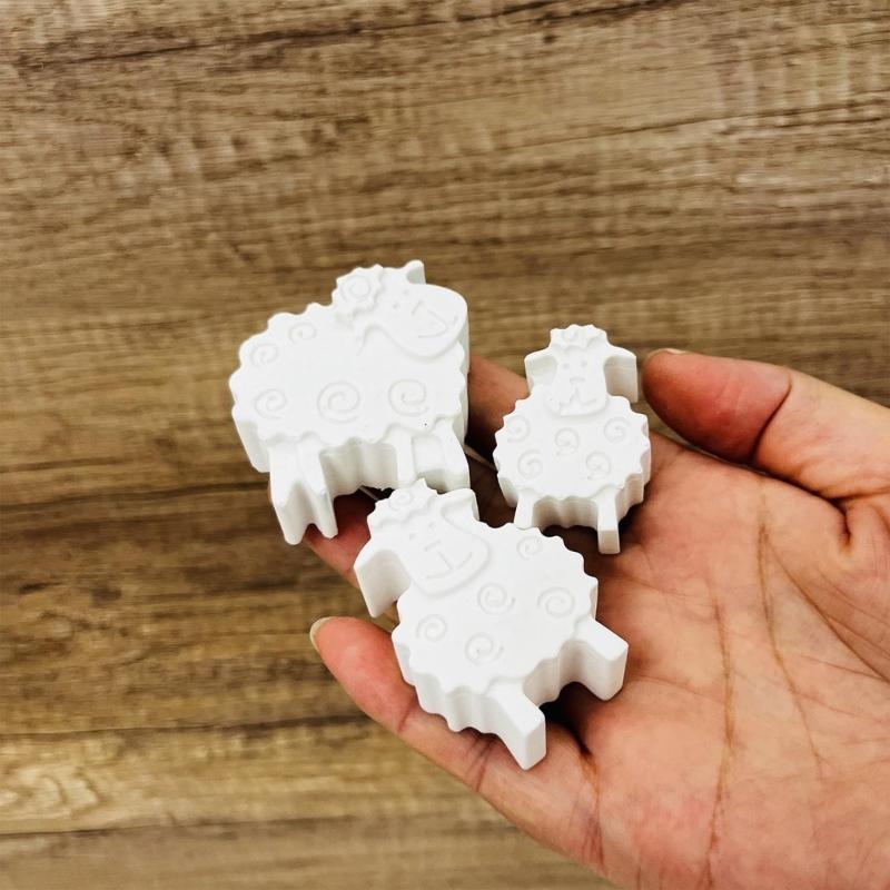 8 Cavity Sheep Animal DIY Silicone Mould for Home Decors and Holiday Gift