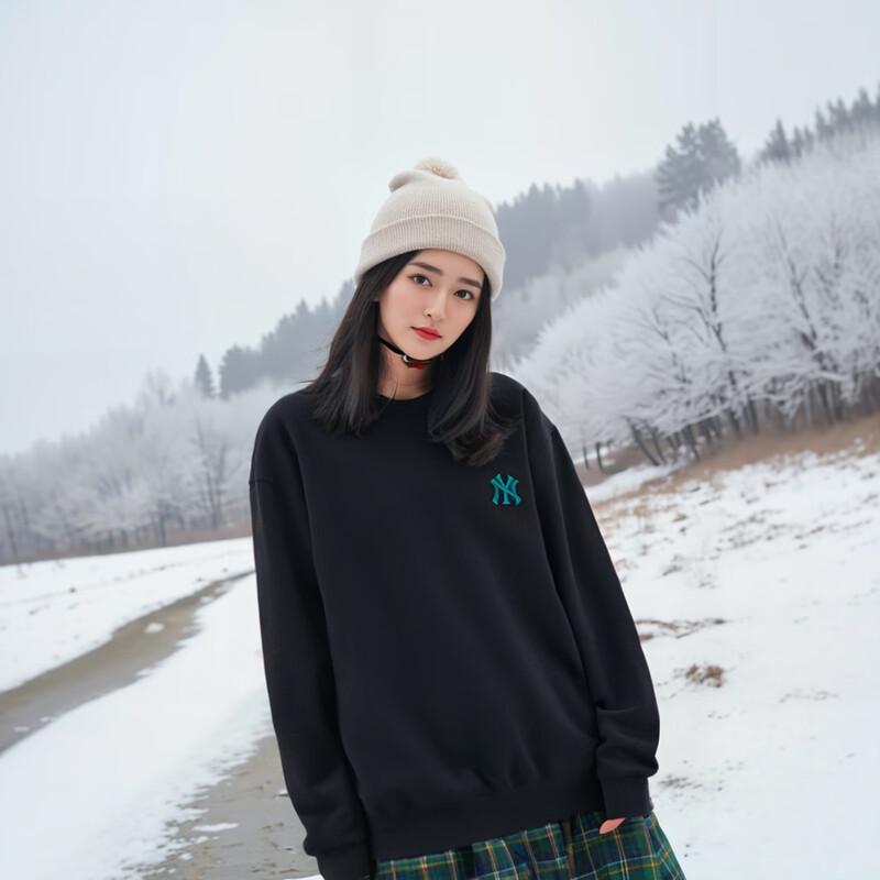 MLB Unisex Loose Fit Crewneck Sweatshirt XS