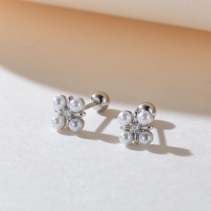 925 Sterling Silver Simple Pearl Zircon Flowers Stud Earrings for Women French Vintage Temperament Jewelry серебряный
