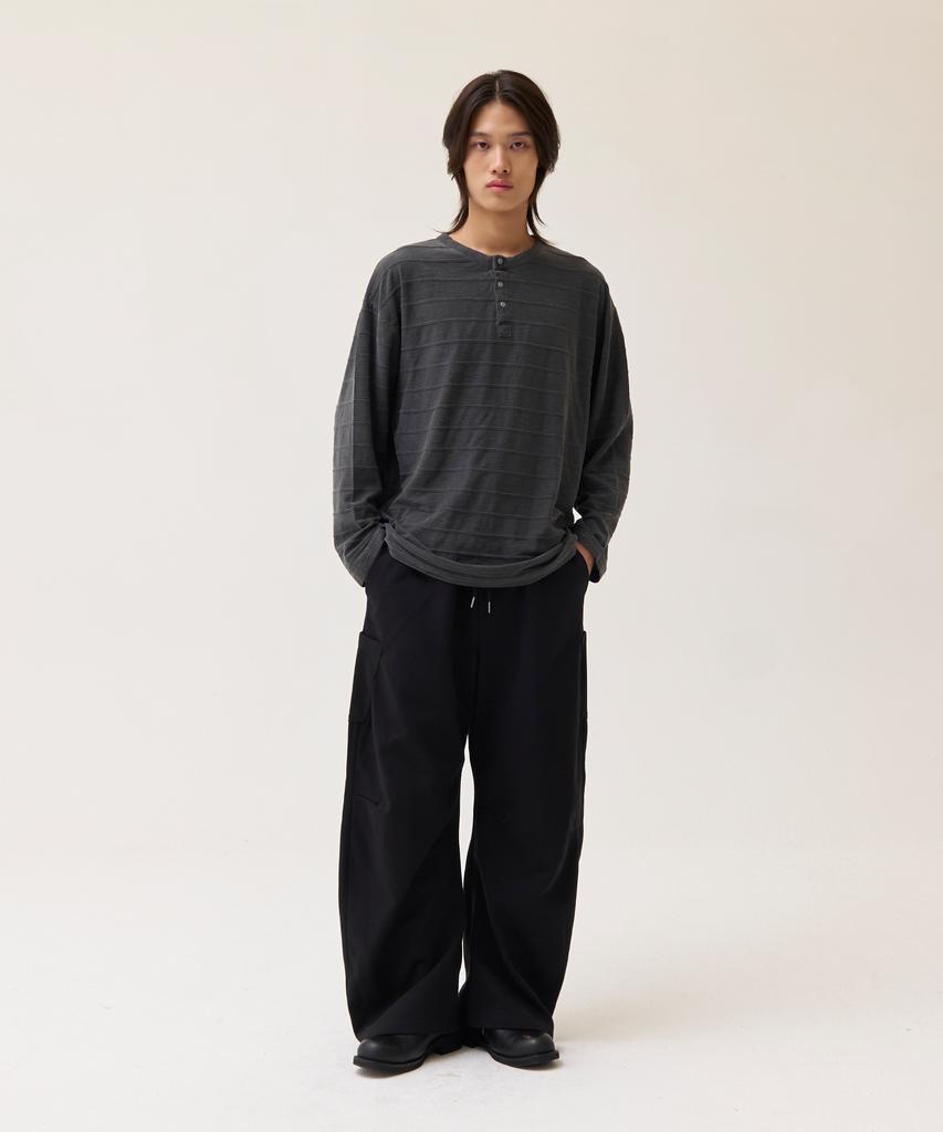 Akesi Lenin Curved Sweatpants_Black
