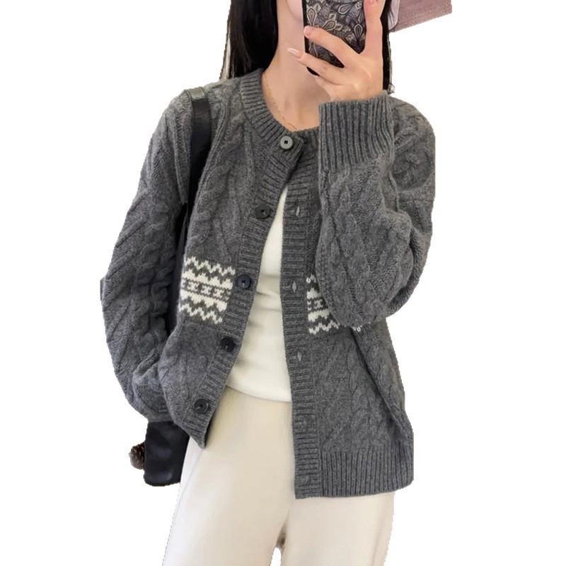 Women's 100% Pure Wool Cable Knit Round Neck Cardigan for Autumn/Winter - Soft, Slimming Sweater Coat
