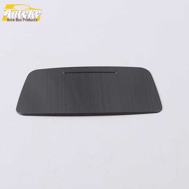 

19 T77 Панель прикуривателя центральной консоли и декоративная накладка пепельницы