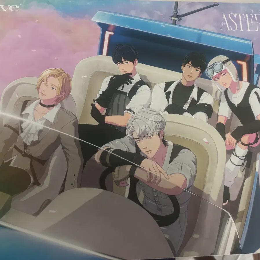 

Альбом W4l Foca Все типы + Папка Hyundai + Неизданная фотокарточка Hyundai