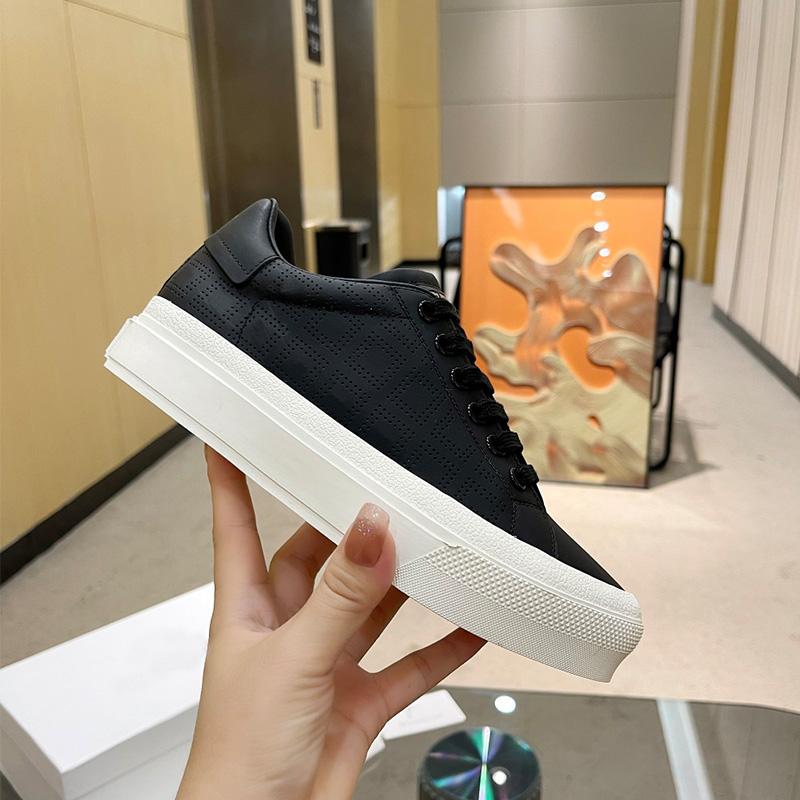 Nuove Scarpe Bianche Donna Stringate Punta Tonda Sneakers Comode Piatte Scarpe Casual Uomo Scarpe da Passeggio Primavera e Autunno