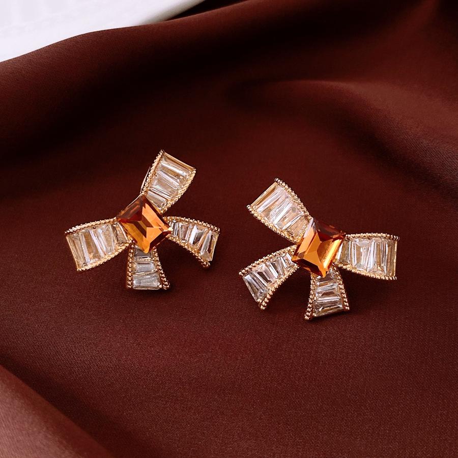 

18K Real Gold Electroplated Silver Needle Bow Stud Earrings Commuter Style Simple Versatile Earrings Light Luxury Earrings Niche