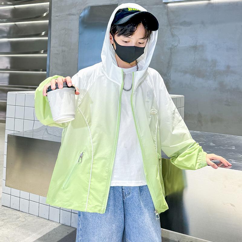Boys' Lightweight Summer Sun Protection Jacket 2024 - Thin Style for Medium and Large Children