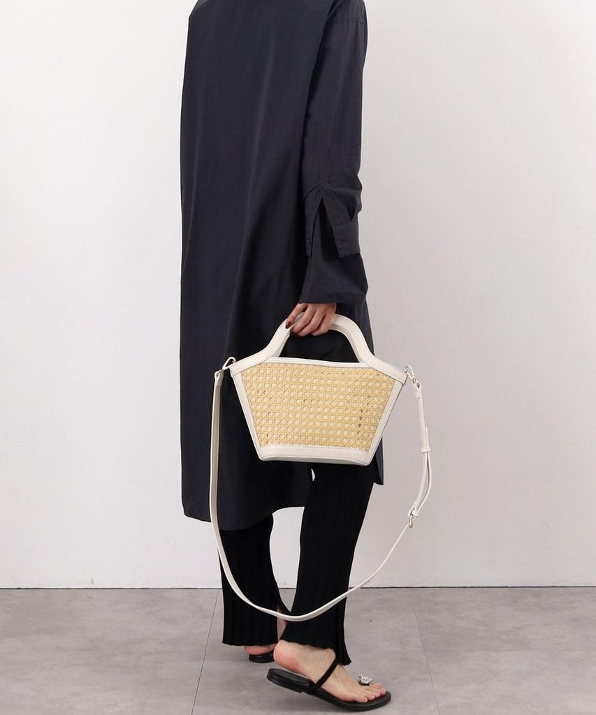 Cuco Bamboo Sheet x Faux Leather Crite 2-Way Tote Bag, 2413111033, Off-White (002)
