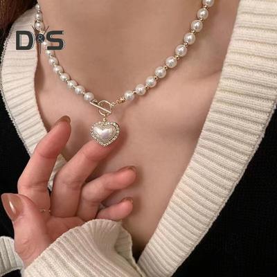 Pearl Choker Necklaces Women Faux Pearl Love Heart Clavicle Chain Sweater Necklace Fashion Accessories for Any Occasion