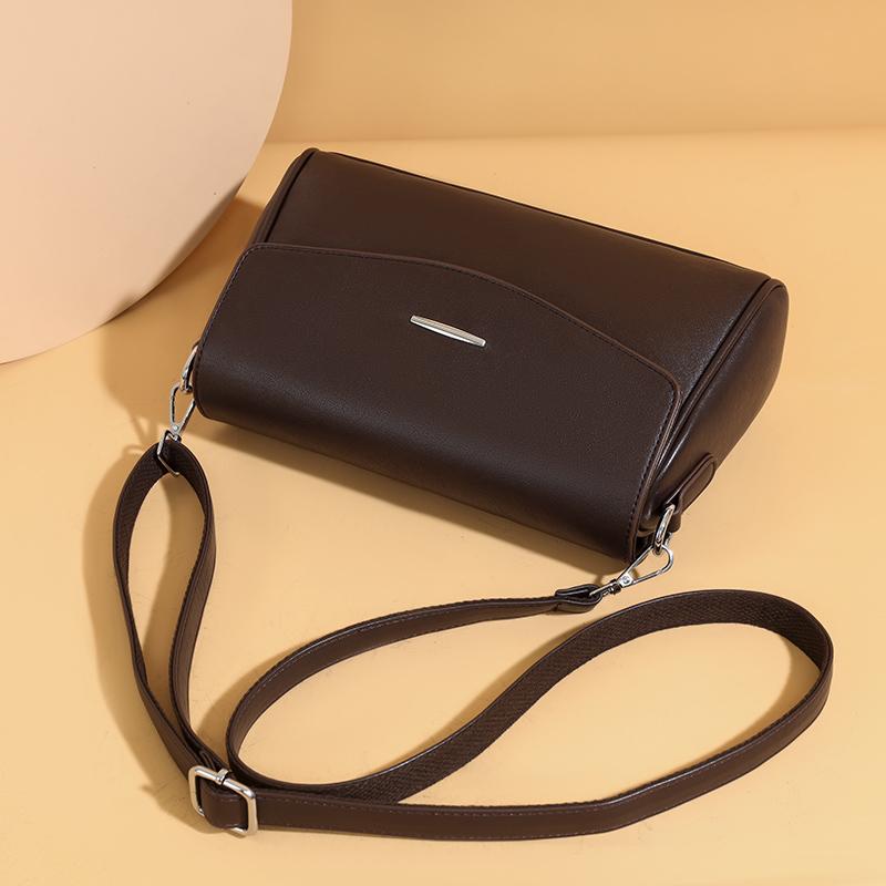 Women's Large Capacity Shoulder Bag Underarm Bag