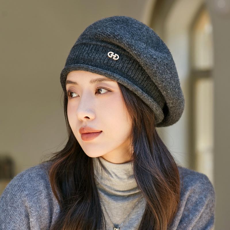 Knitted Hat for Women In Autumn and Winter Middle Aged Korean Style Face showing Little Beret Warm and Versatile Retro Wool Painter Hat