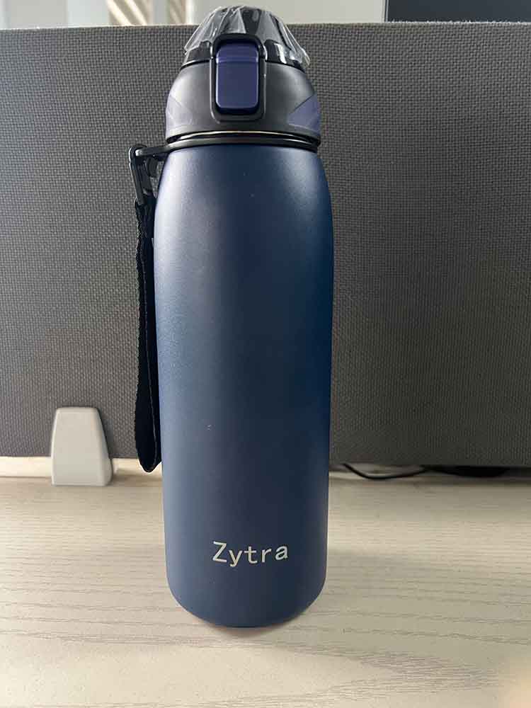

Zytra Бутылка для воды Вакуумная Спортивная Бутылка Теплые и Холодные Напитки Нержавеющая Сталь Термос 800ml синий