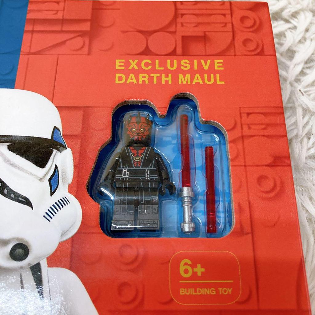 [USED] LEGO Star Wars character encyclopedia English book