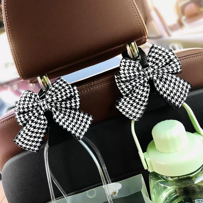 1Pc Car Seat Back Hook Polka Dot Bow Hanging Holder Car Storage Hanger Interior Accessories Female Automobile Practical Hook