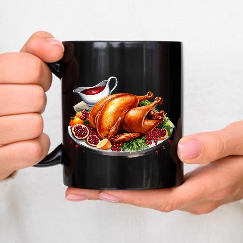 Ceramic mugs of black roasted turkey with gravy and cranberries for Thanksgiving dinner holiday gifts for family and friends чёрный