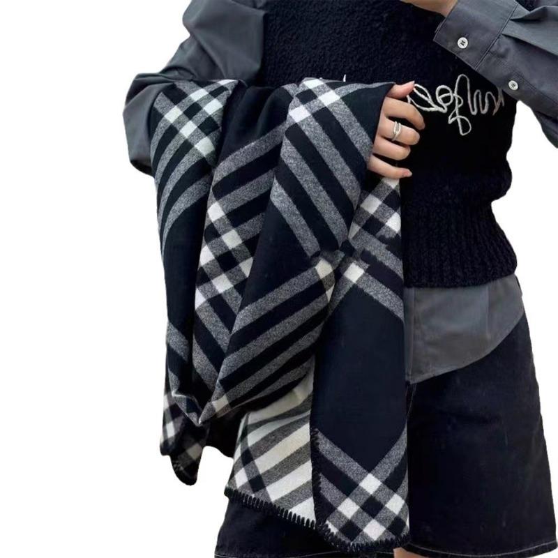 Quanzhixian plaid scarf women's winter high-end double-sided two-color personalized imitation cashmere shawl war horse scarf