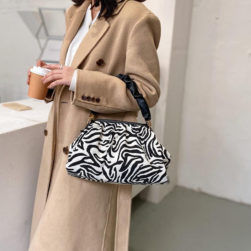 Cheap Swdf Embroidered Canvas Crossbody Bags For Women 2021 Winter