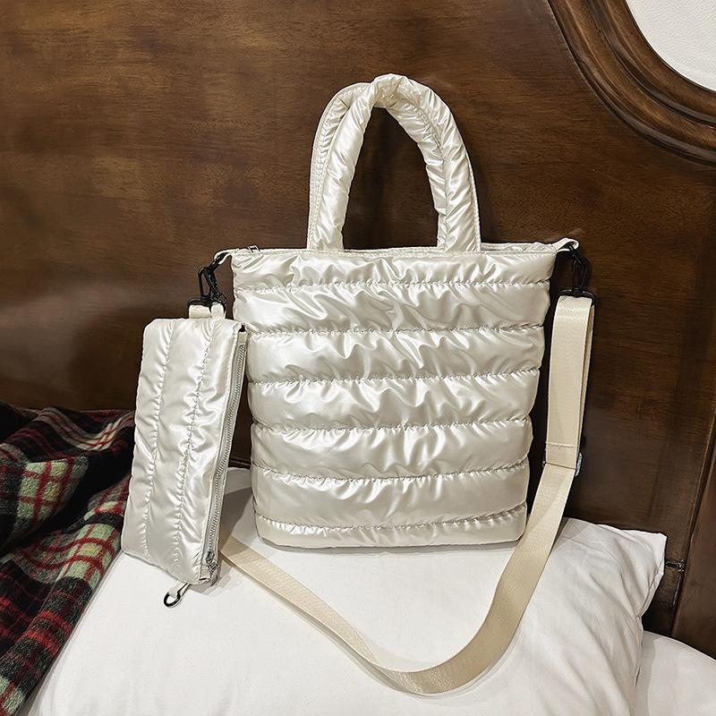 

Зимняя стеганая сумка-тоут из хлопка для женщин, модная повседневная сумка-мессенджер, дизайнерская дутая сумка, большая вместительная сумка через плечо CLE 27x13x31cm белый
