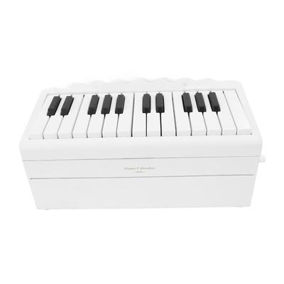 Playable Piano Calendar with 27 Cards 25 Keys Adjustment Volume 1000mAh Rechargble Hand Crank 2025 Desk Calender