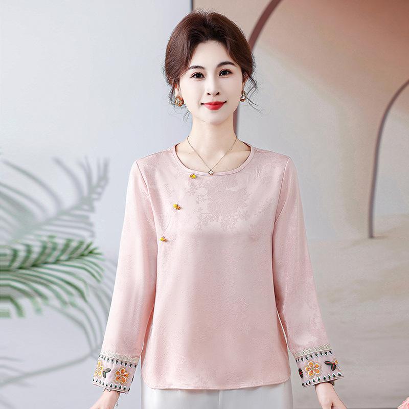

Elegant Korean-Style Round Neck Pullover: Women s Spring 2026 3XL (120-135 lbs) рожевий