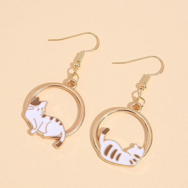 Korean Style Crescent Moon Cat Star Earrings - Cute Slimming Face Ear Hooks, Girlish Cartoon Design