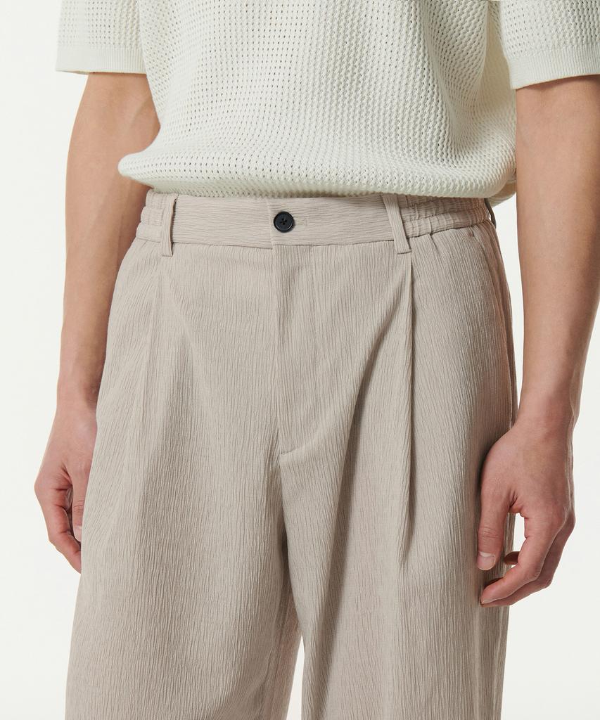 Musinsa Standard Crinkle One-Pleat Wide Elastic Pants [Light Beige]