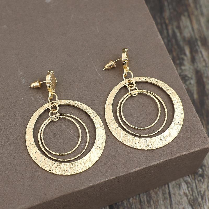 Orecchini Rotondi in Metallo Dorato Vintage Originalità Etnici Geometrici Vuoti Pendenti per Gioielli da Donna