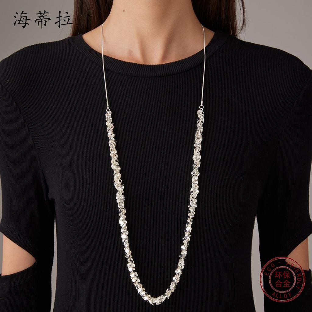 New Niche Exquisite Temperament Alloy Necklace Versatile Women's Collarbone Chain Custom Fashion