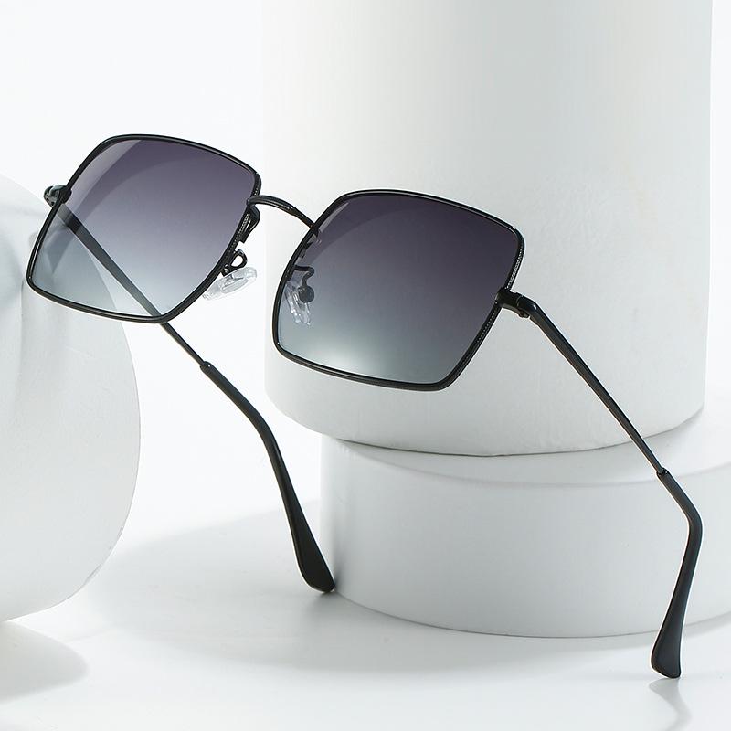 2022 Jarní Dámská Móda Polarizované Čtvercové Sluneční Brýle