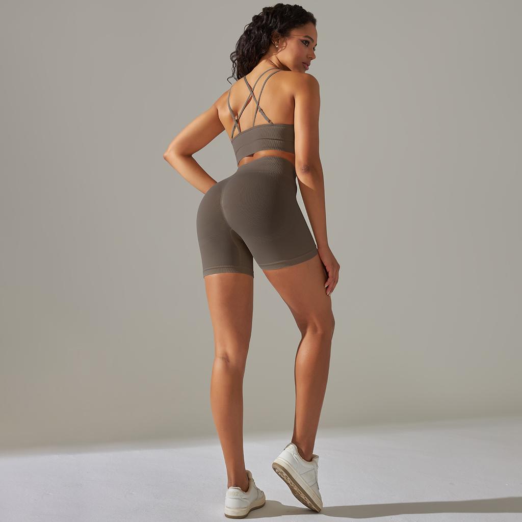 New Seamless Yoga Suit Set, Cross Back Sports Bra, High Waist Peach Hip Lifting Shorts, Quick Drying Fitness Suit Two-Piece Set For Women