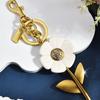 Keychain Pendant Sparkling Rhinestones Inlaid Flower Shape Key Chain with Lobster Clasp Hanging Design Keyring Backpack Accessory