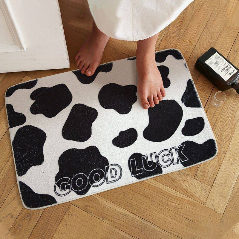 Imitation cashmere cartoon absorbent floor mat