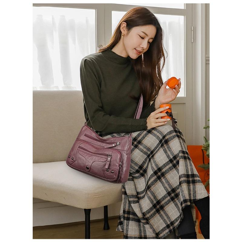 Vintage Versatile Large Capacity Casual Shoulder Bag