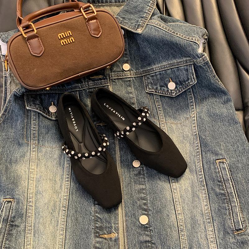 Hepburn Style New French Pearl Mary Jane Shoes Doudou Shoes Spring 2025 Square Head Flat Sole Shoes Women's Rhinestones