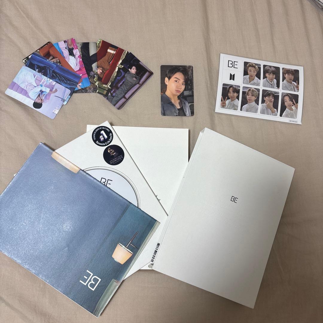 

[USED] BTS BE Album with Photocards