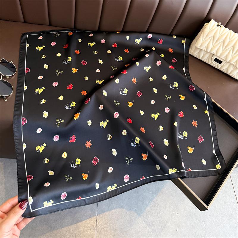 Spring and summer atmosphere simulation silk printing silk scarf square scarf high-end shawl sunscreen neck professional scarf headscarf scarf
