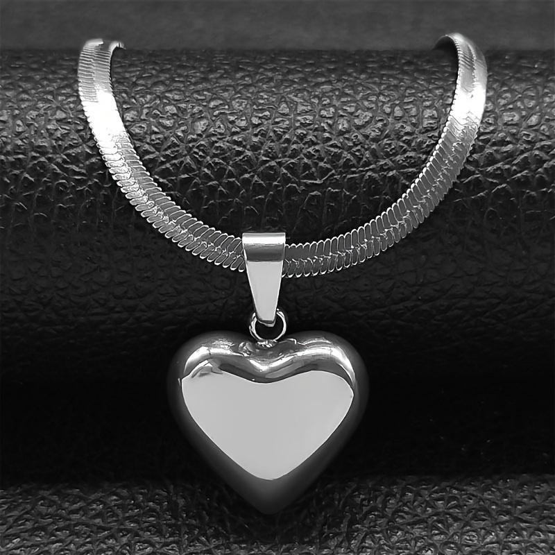 

Stainless Steel Heart Pendant Choker Necklace Gold Plated Fashion Jewelry Gift for Women Girlfriend NFF49-3S04
