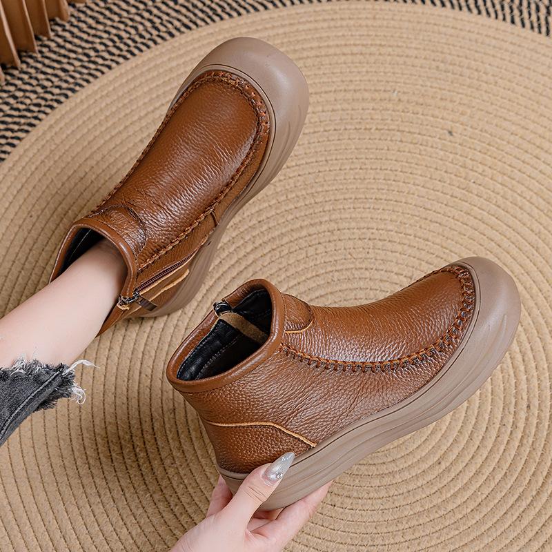 Women's Boots 2026 New Soft Soled Leather Flat Bottomed Retro Comfortable Short Boots Anti Slip Round Toe Single Boot