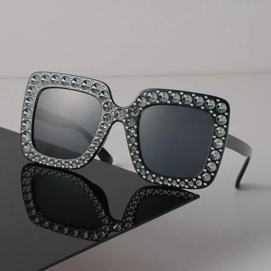 Fashion Round Sunglasses Women Men Retro Luxurious Minimalist Stylish Glasses Casual Personality