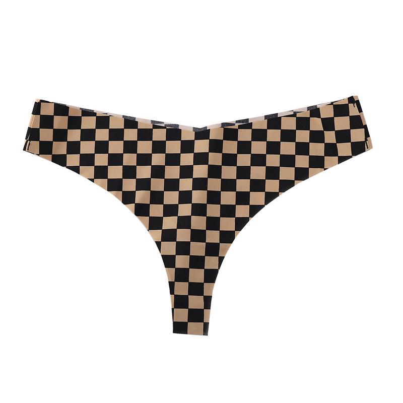 

3PCS Women s Ice Silk One-Piece Seamless Panties, Leopard Print Low Waist Butt Lifting Plus Size Triangle Briefs XL