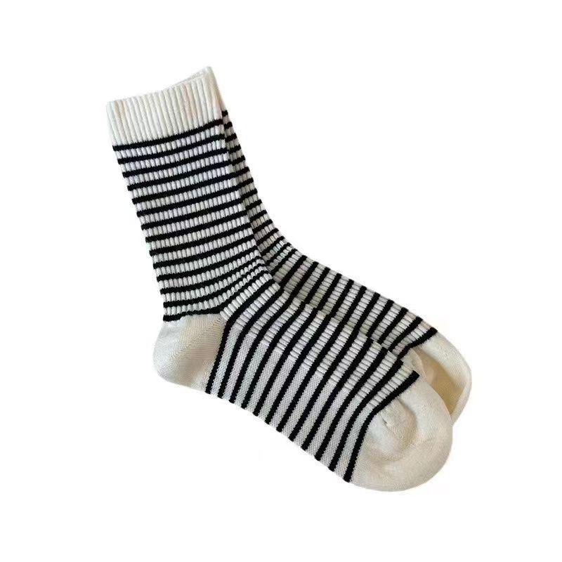Women's Versatile Stripe Mid-Calf Socks - Japanese Cotton, Textured, Casual, Over-the-Knee, Autumn/Winter