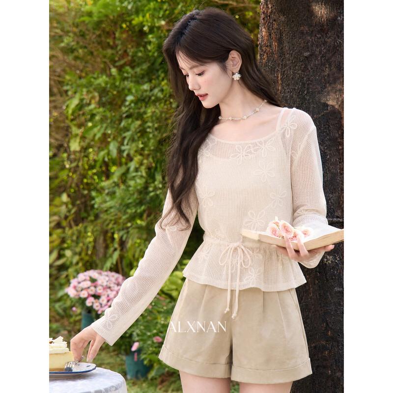 Women s French-Inspired Slim Fit Long Sleeve T-Shirt S